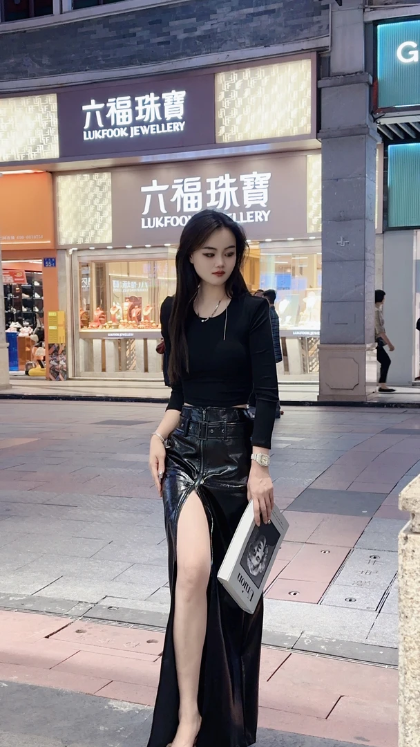 美拉德气质时尚皮裙半身裙女秋冬高腰质感裙辣妹性感a字包臀长裙