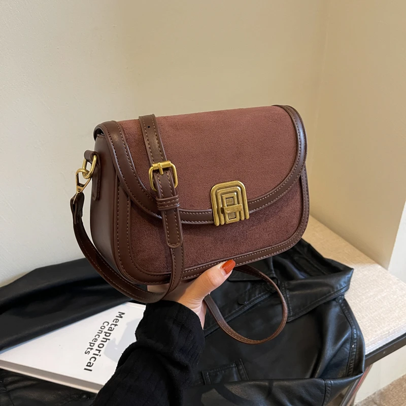 时尚百搭流行小众2023年新款磨砂单肩斜挎包马鞍包6636