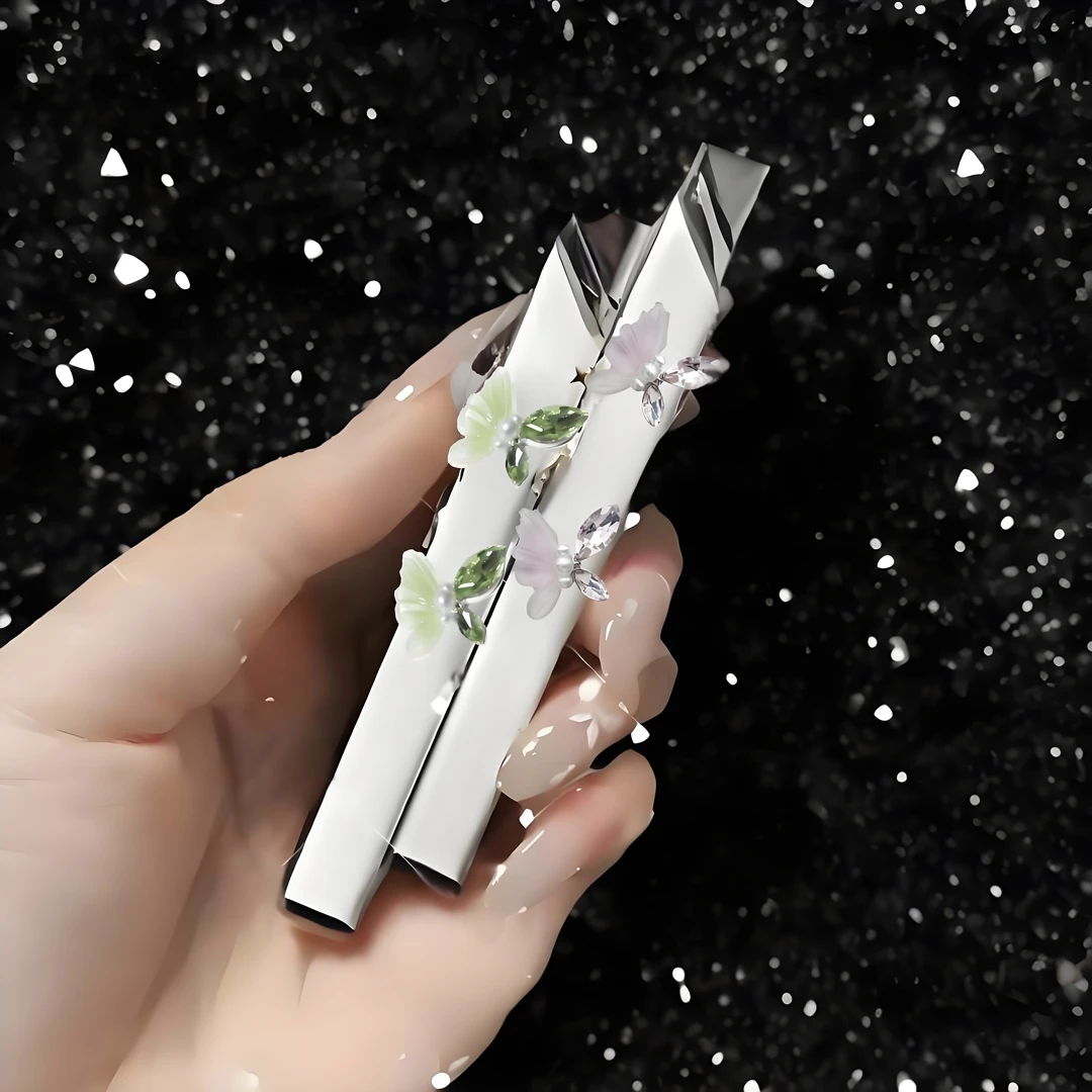 高颜值轻奢梦幻蝴蝶花海打火机冰蓝手作小众设计个性送女友闺蜜礼