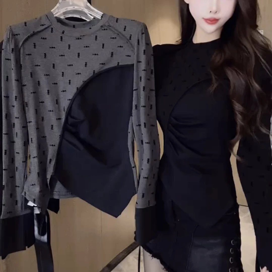 气质修身显瘦双拼小字母打底衫【好物推荐】