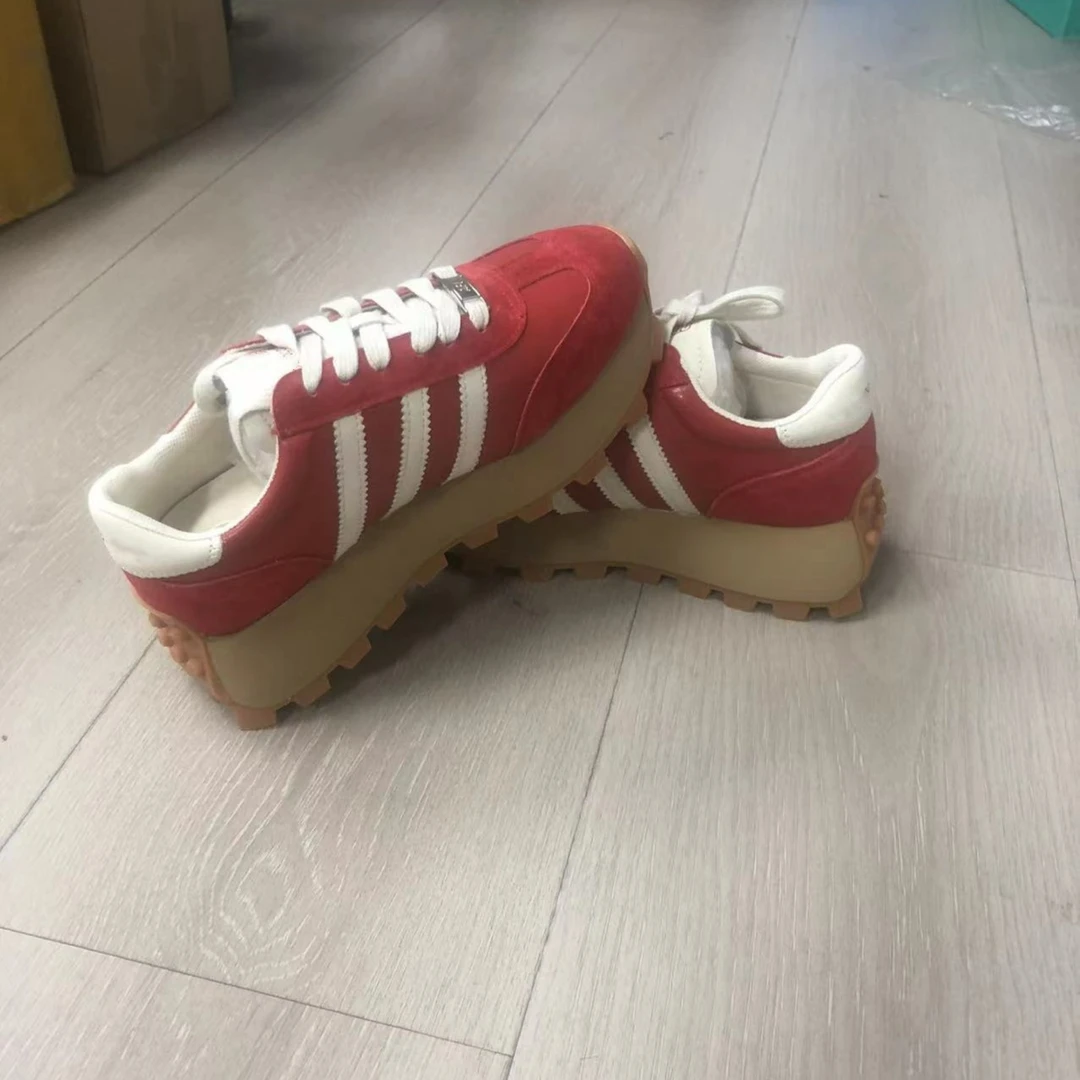 各种脚型都适合！  走路不累 穿脱方便 吴8031#休闲鞋