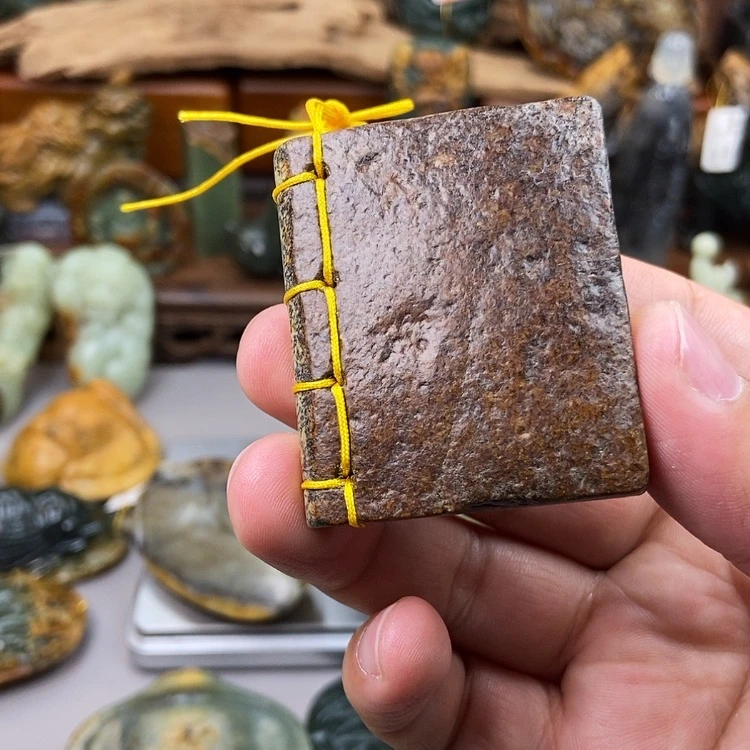 【闪购商品】岫岩河磨玉（透闪石质玉）把件未镶嵌东**生