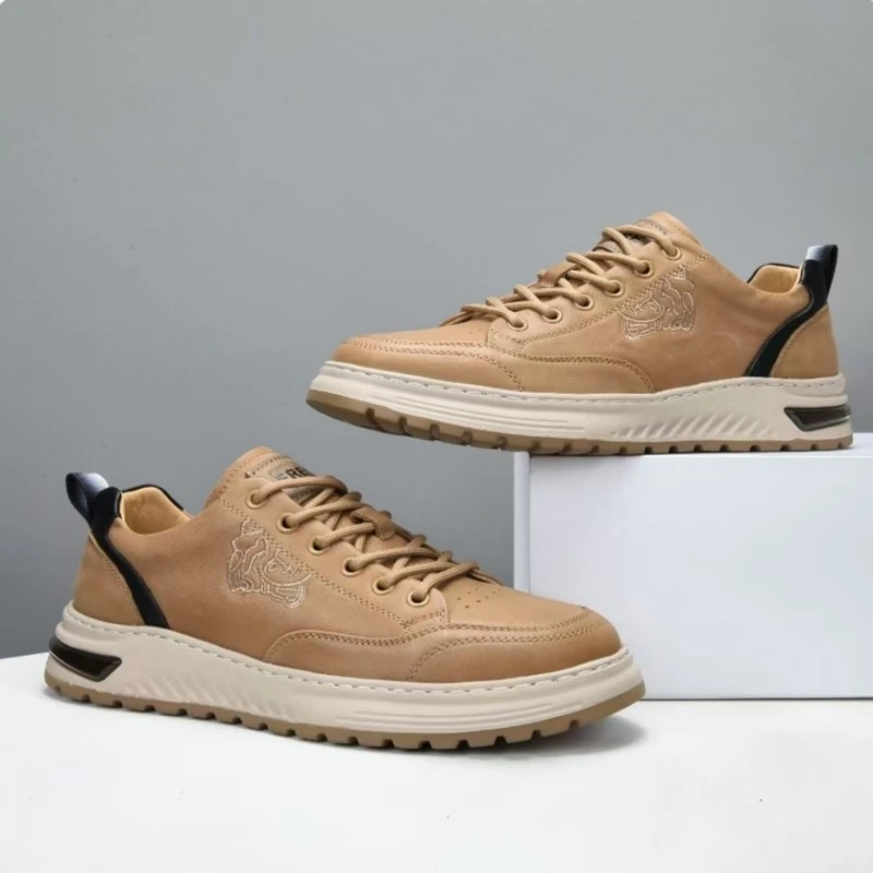 四季通用男士头层牛皮休闲鞋软底软面百搭潮鞋真皮刺绣系带板鞋子