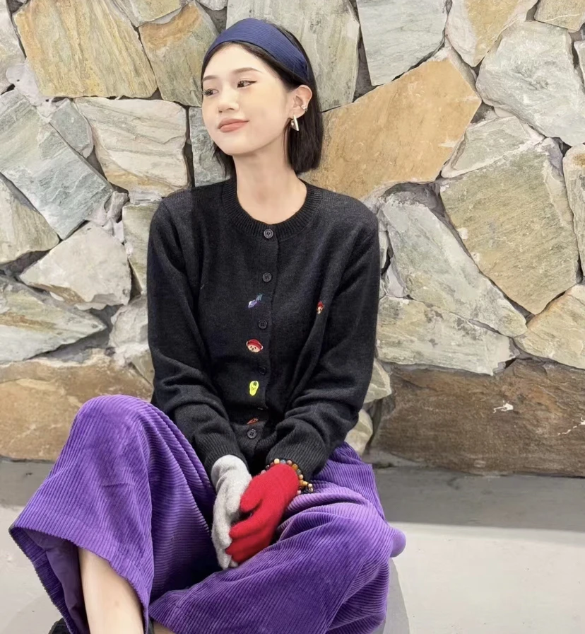 山羊绒绵羊毛圆领纯色针织开衫毛衣外套女时尚洋气