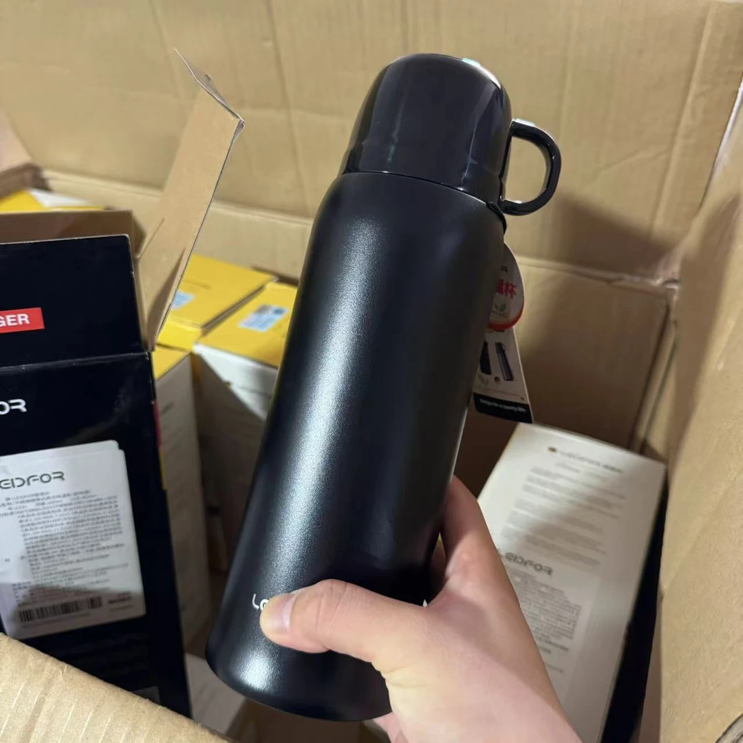 650ml大容量带杯子保温杯保温壶