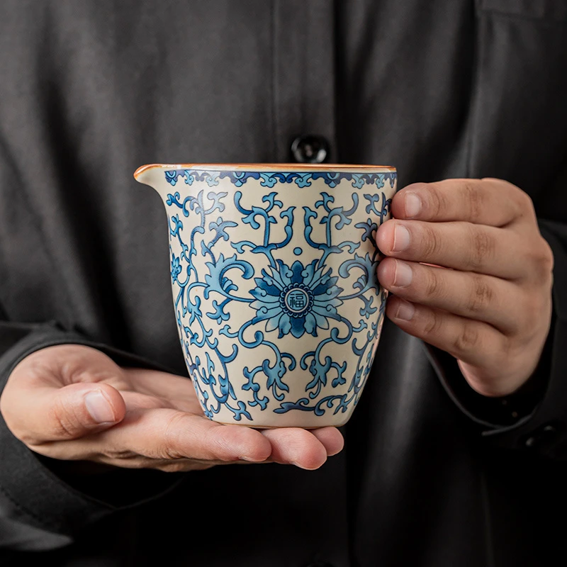 汝窑青花缠枝莲美人公道杯功夫茶具陶瓷茶海家用单个分茶器公杯