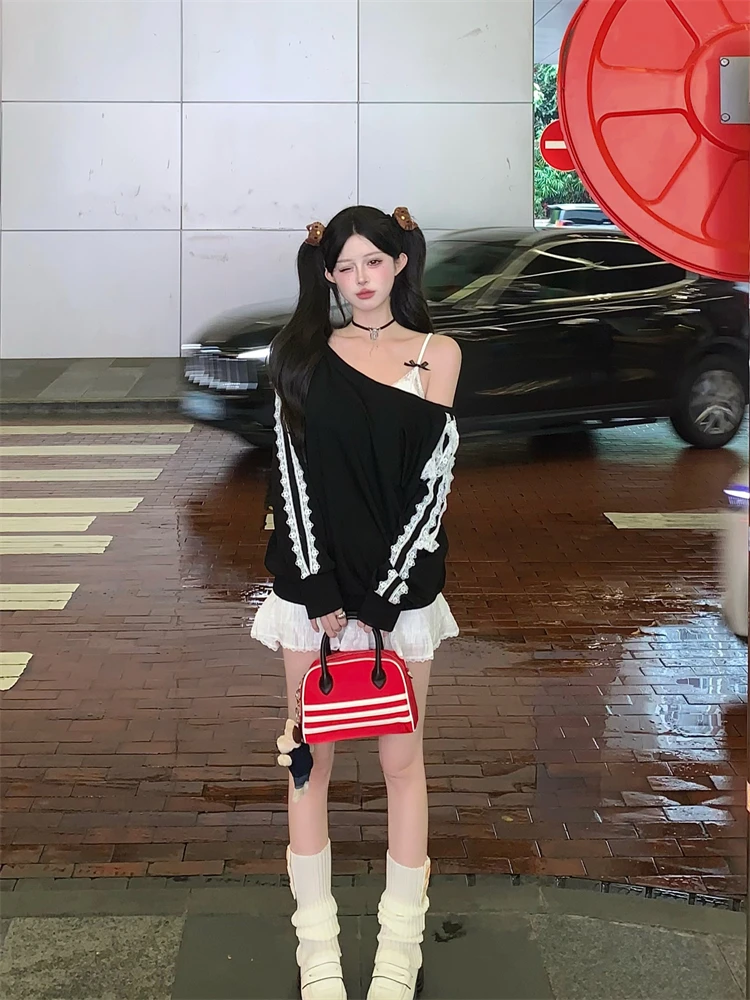 杰哥~秋季纯欲风辣妹秋季甜美黑色花边卫衣+蕾丝吊带半身裙套装