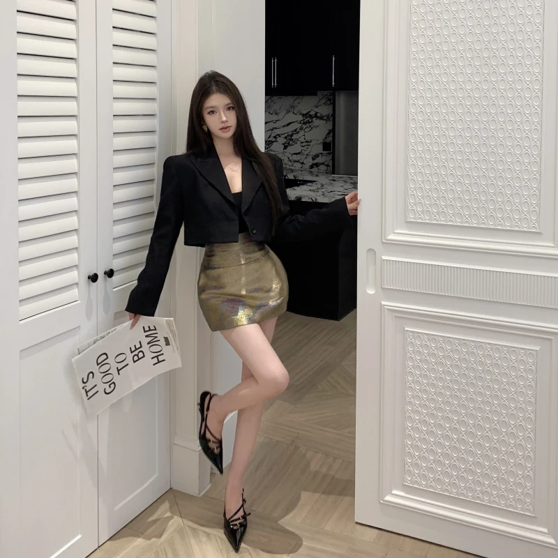 杰哥~早秋气质高级感一粒扣短款西装外套+新中式鎏金高腰包臀短裙