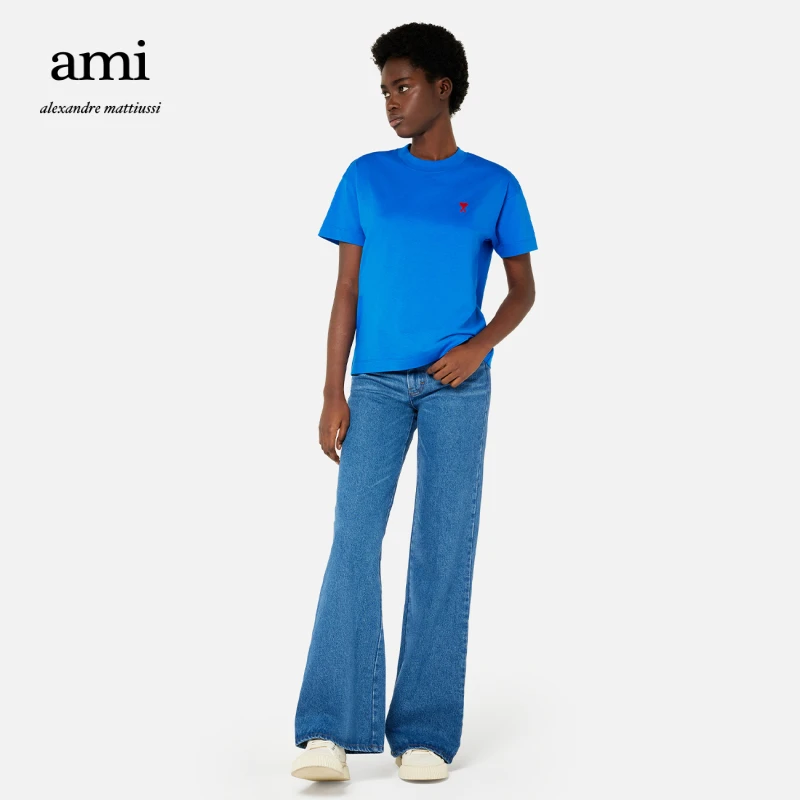 【折扣甄选】AMIPARIS女士爱心款百搭刺绣短袖T恤A21FJ109.723