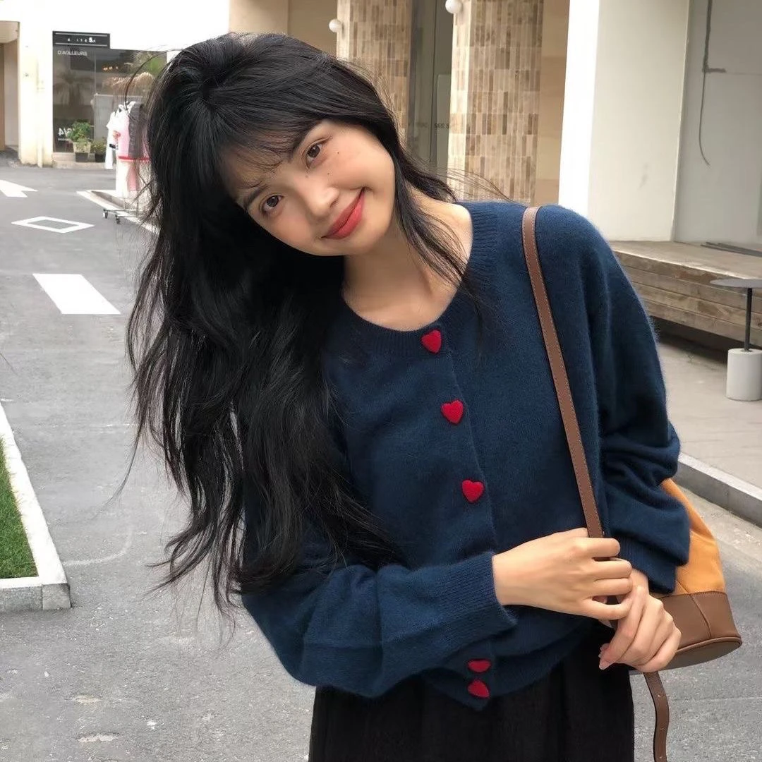 2024秋冬新款设计感小众韩版外套内搭毛衣针织开衫女甜美长袖上衣