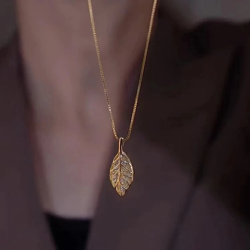 钛钢项链 A-126--叶子项链气质轻奢金枝玉叶坠链素款百搭