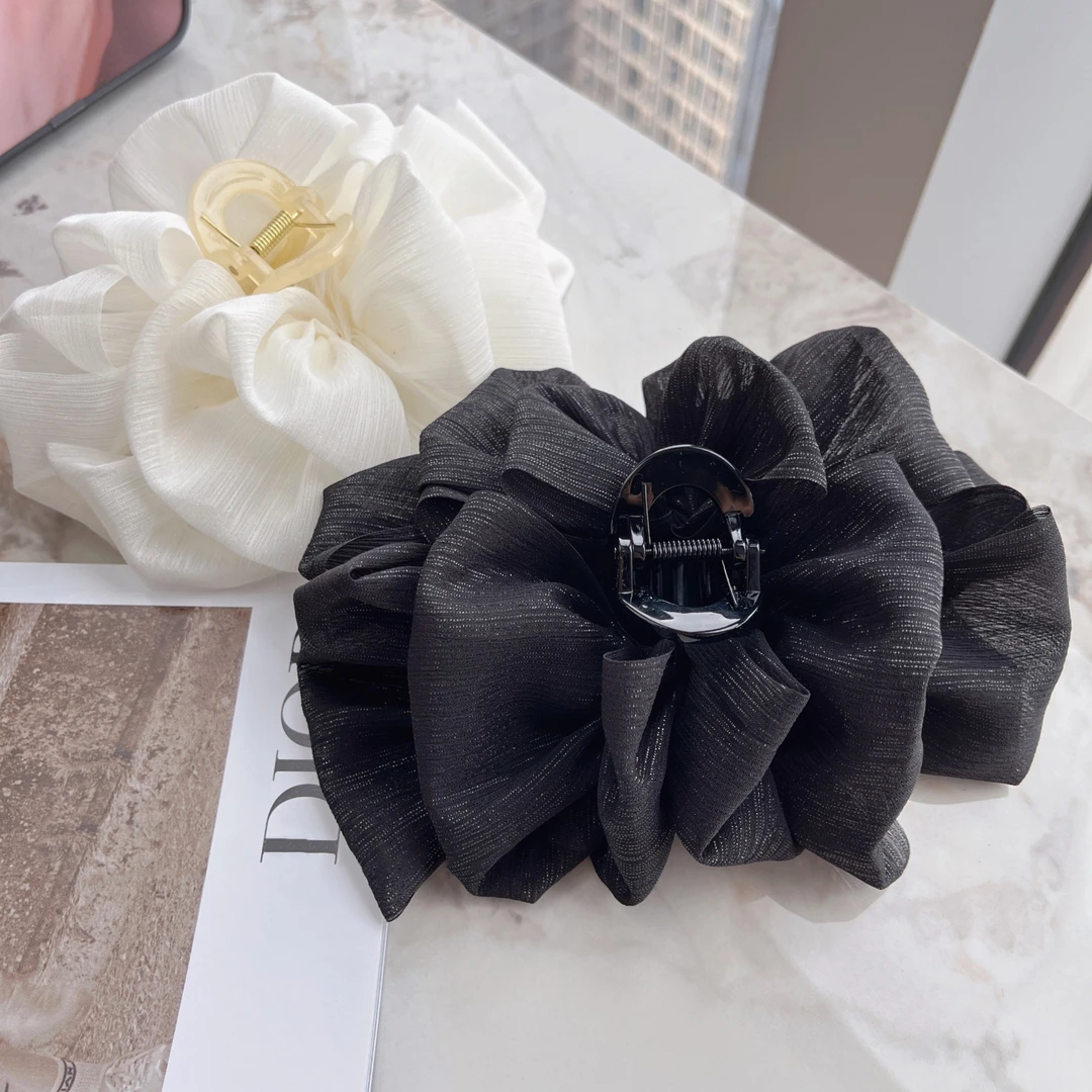 夜色银丝蝴蝶结泡泡抓夹女网红新款后脑勺鲨鱼夹气质百搭黑色发饰