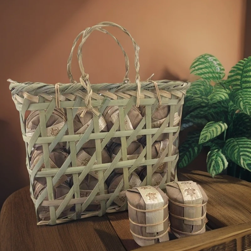 2018年永明班章竹筐七子饼普洱迷你 熟茶