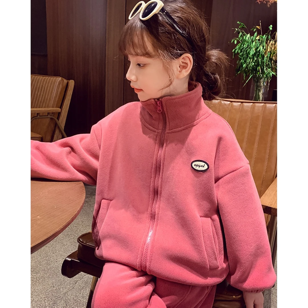 女童秋冬套装2023新款儿童时髦休闲双面摇粒绒中小童休闲两件套潮