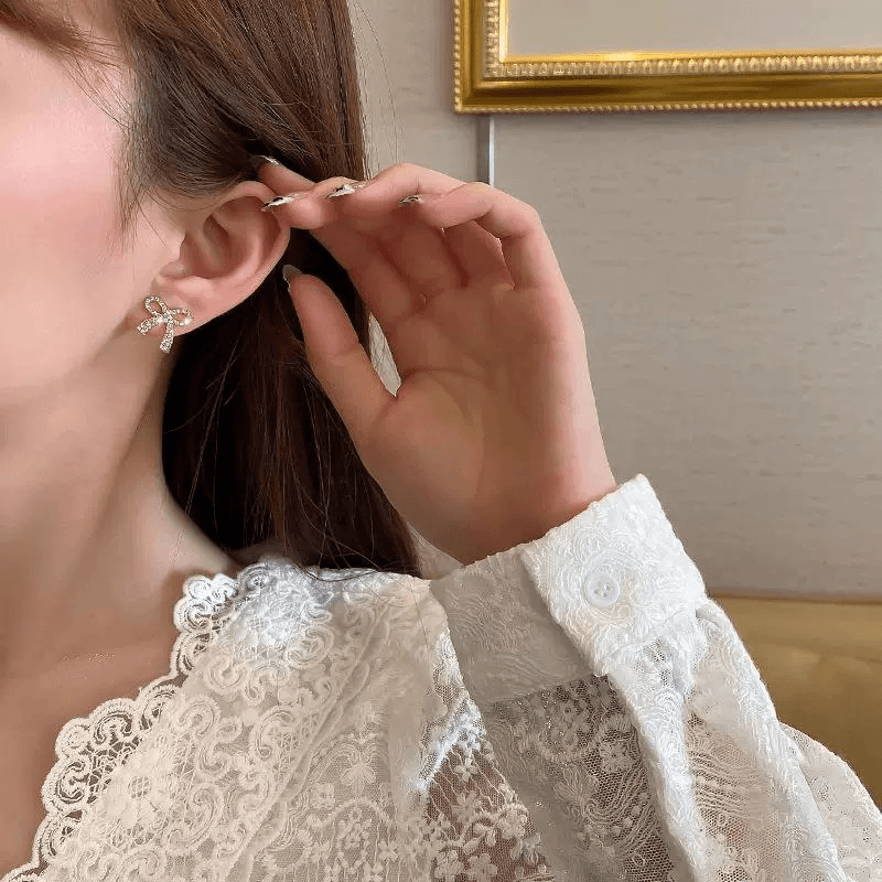铜合金合成锆石耳饰 韩系潮流时尚高级优美蝴蝶百搭精美耳钉F793
