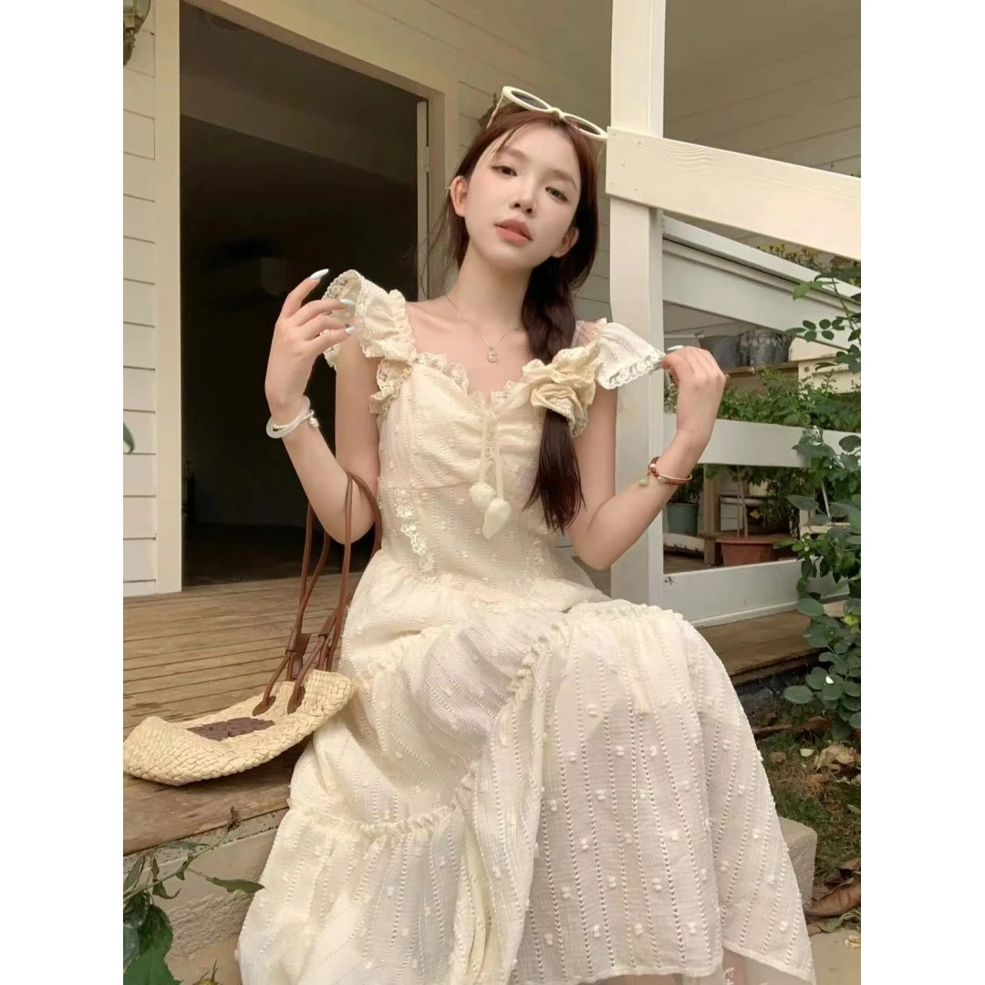 QF00408温柔风法式收腰显瘦吊带连衣裙女夏季甜美公主飞飞袖花边A