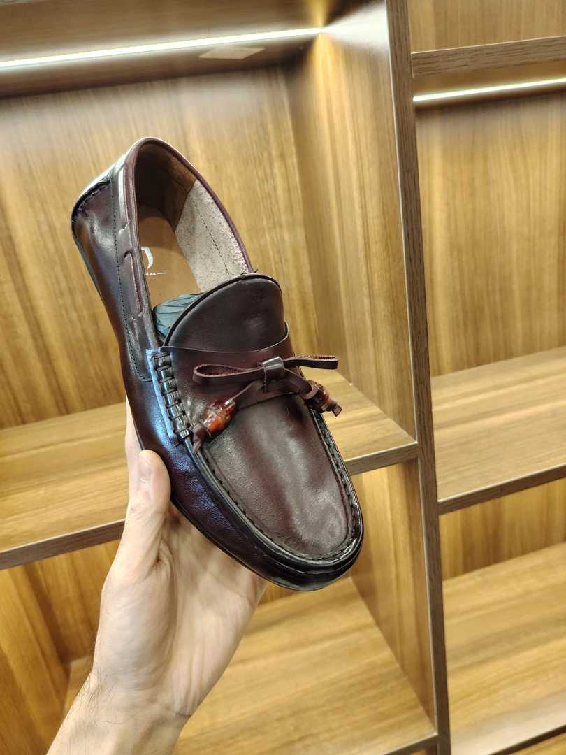 新款到货爆款时尚男鞋  单鞋 506 酒红色