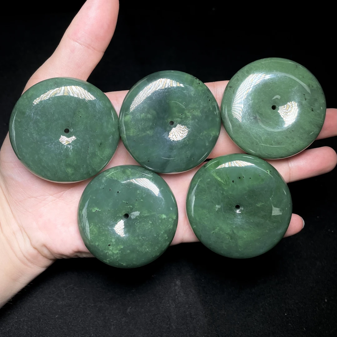 小艾严选-碧玉吊坠-平安扣约50+mm-多样性发一