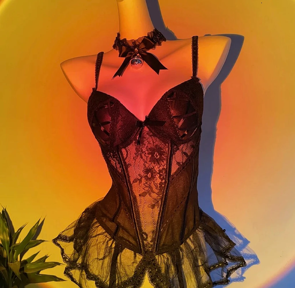 【蜜密】氛围感女士鱼骨塑身火辣蕾丝纯欲吊带睡裙显瘦