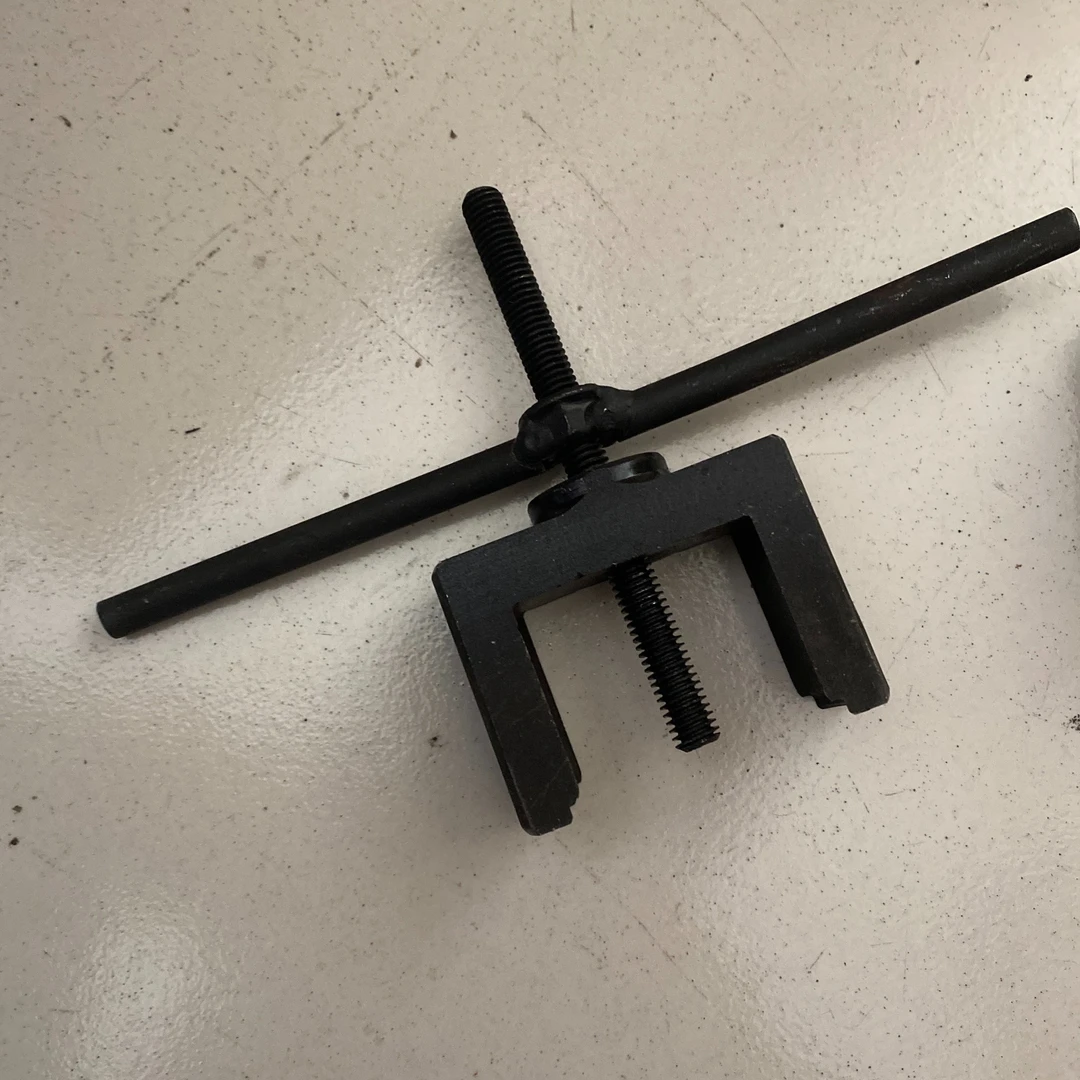 雷沃配件变速箱专用上卡簧工具