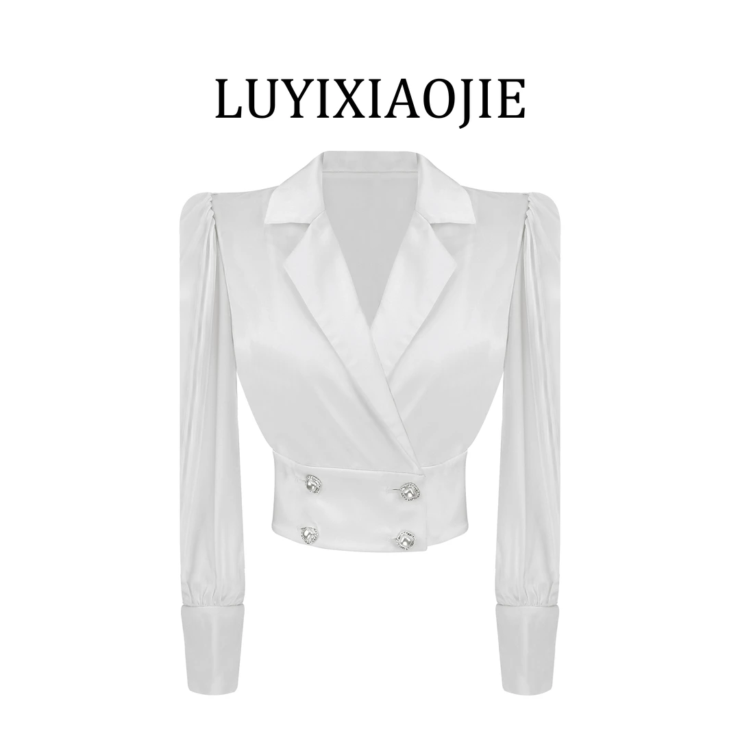 LYXJ【帕莉雅珍珠】秋季收腰白色缎面衬衫10908