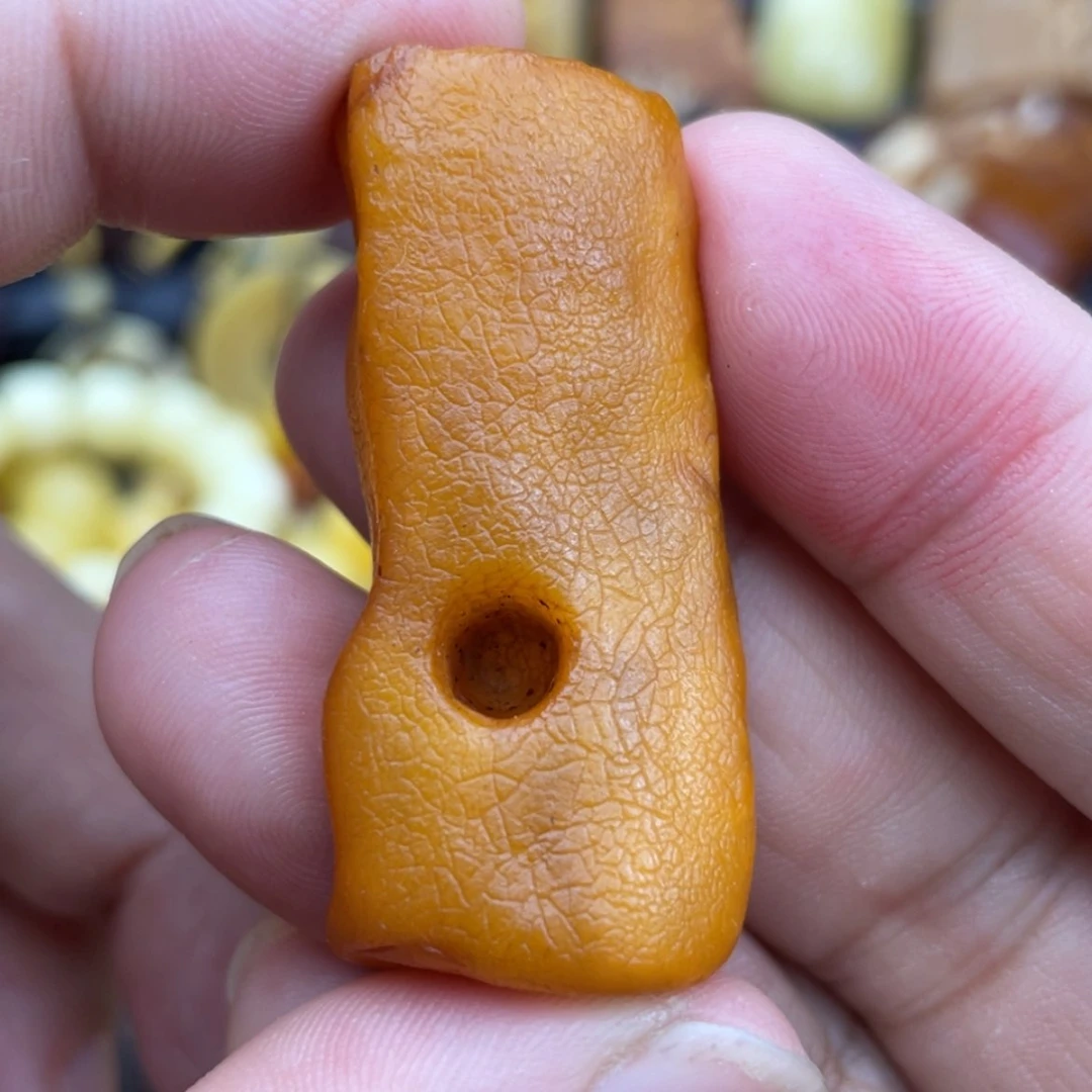 【闪购商品】蜜蜡颈饰未镶嵌