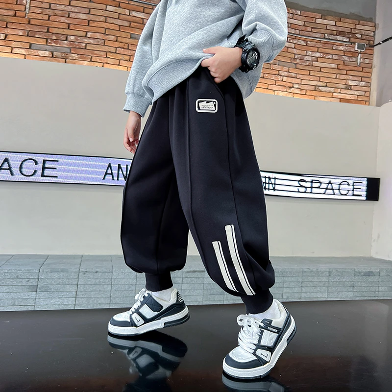男童秋装黑色哈伦休闲运动卫裤2023新款宽松长裤儿童K233KZ3579