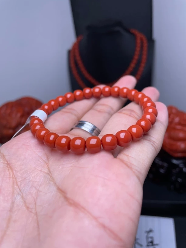 南红深锦红（馆藏级）