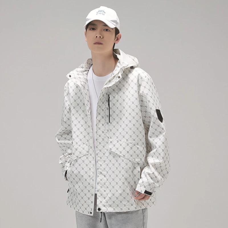【2023秋季爆款】百搭时尚男女同款情侣冲锋衣外套潮流印花休闲夹克