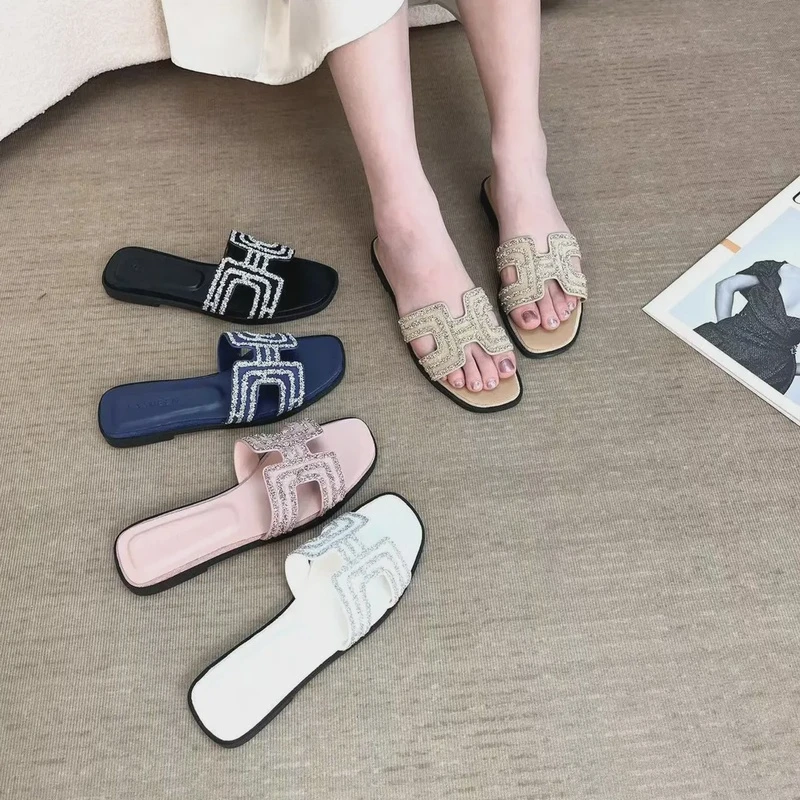 2024新款韩版水钻平底拖鞋女夏外穿休闲旅游h拖鞋一字凉拖沙滩鞋