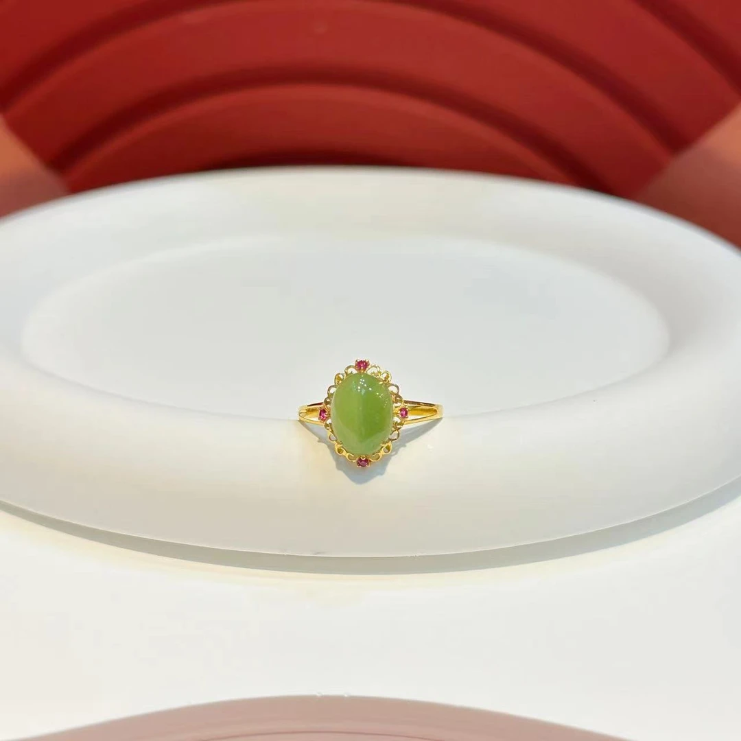 18K金花边镶嵌8*10mm猫眼旦面戒指HNZ6910