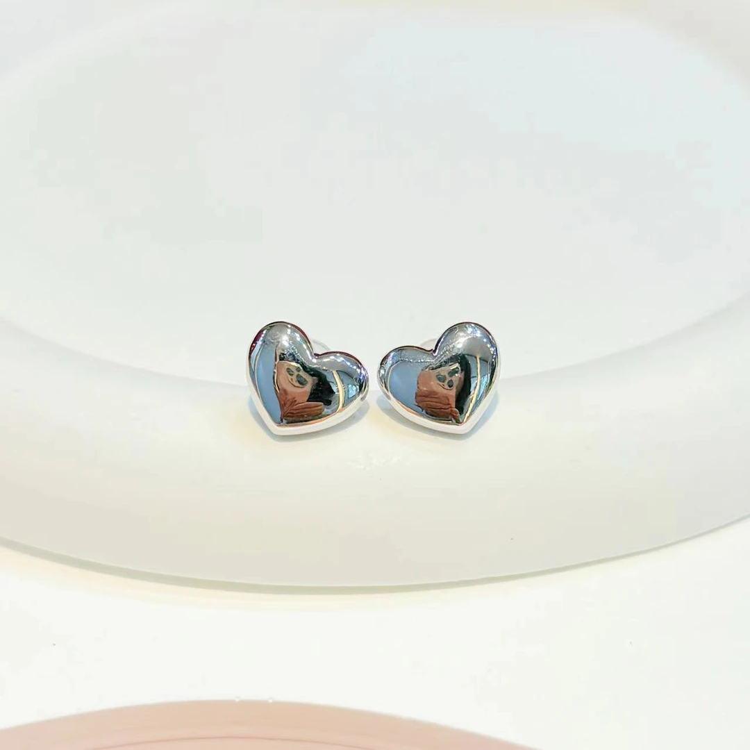 925银耳饰 S925银12*14爱心耳针HNZ7554