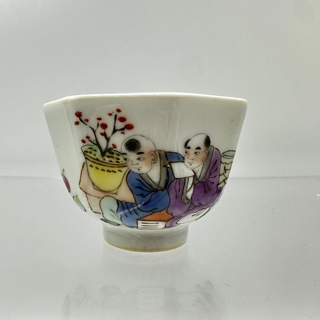 文物商店库出精品瓷