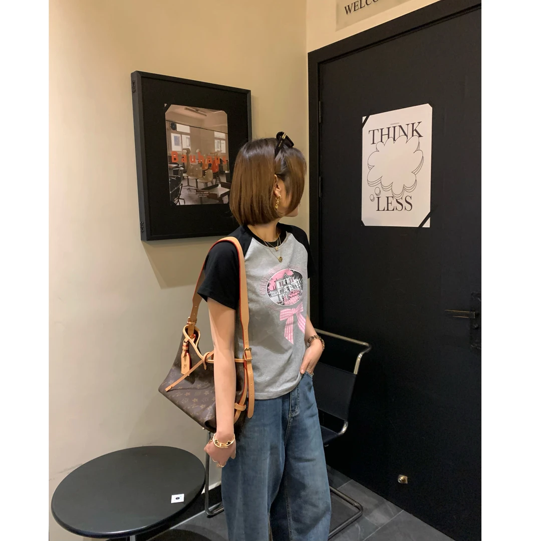 【萍萍推荐】夏季圆领插肩袖休闲小房子印花上衣显瘦百搭ins短袖T恤