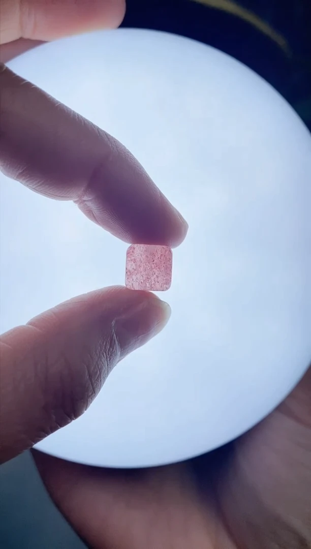 【闪购商品】水晶吊坠(不含链)未镶嵌多样性发一