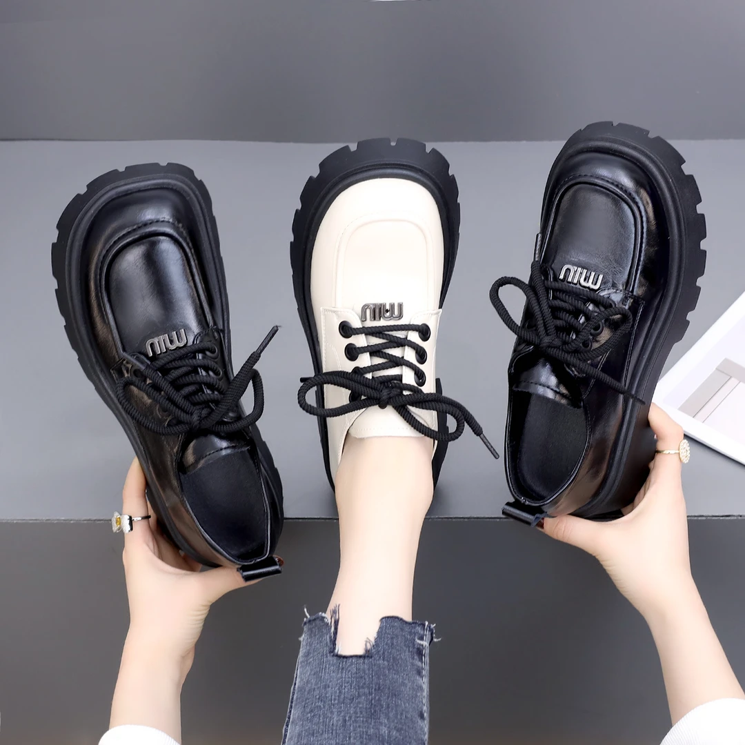 厚底圆头乐福鞋春秋时尚百搭黑色软底软底春季英伦风系带粗跟真皮