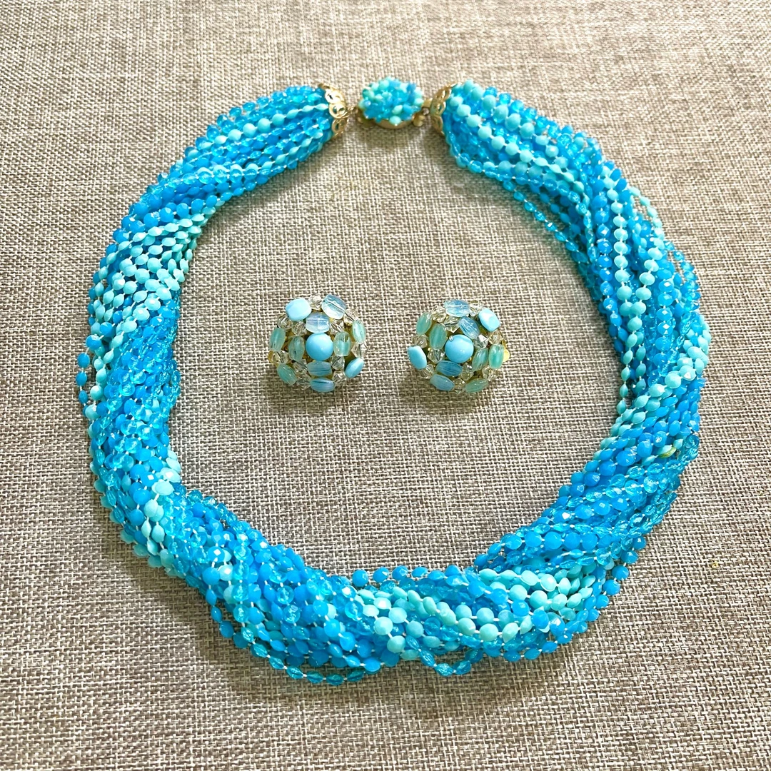 非金属仿水晶项链 蓝色HONGKONG打标琉璃项链西德打标耳夹套装