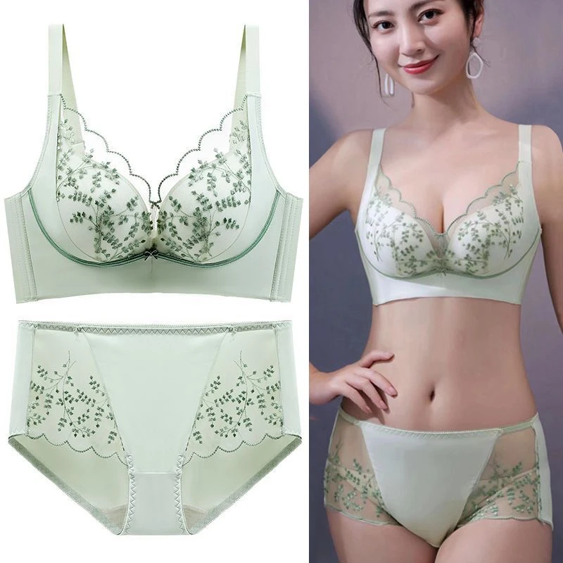 奢华蕾丝女士大胸显小内衣套装无钢圈聚拢抑菌文胸性感大红色胸罩