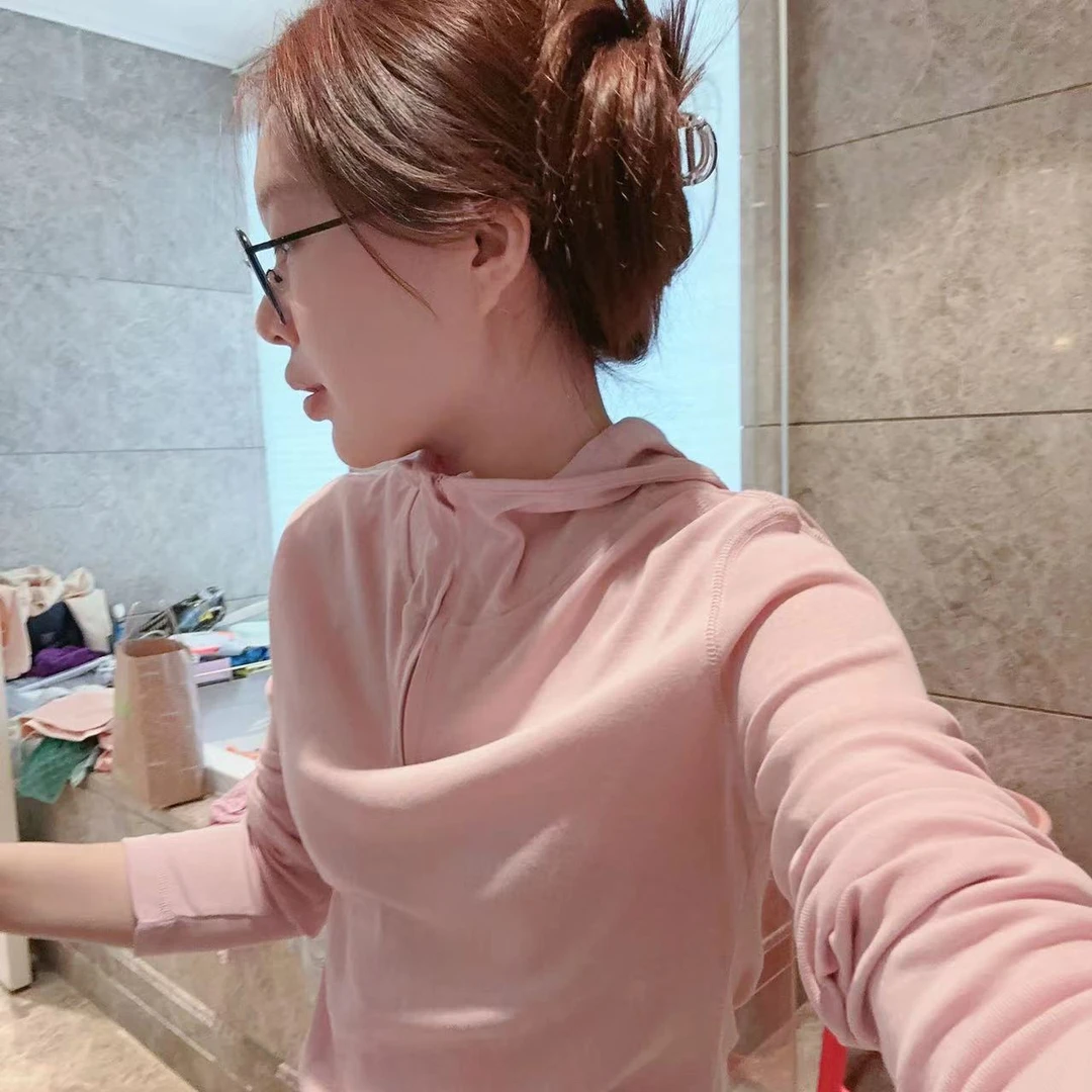 【BORAKOO】粉色半拉链连帽长袖