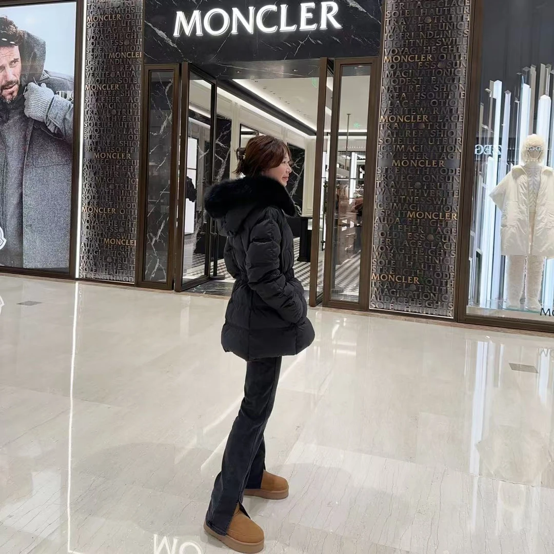 【BORAKOO2】黑色收腰大毛领连帽羽绒服(300g)