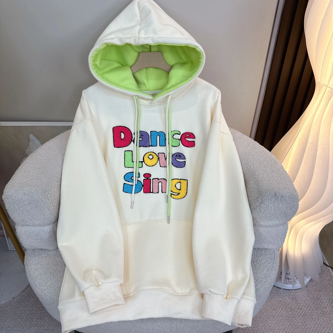 歌如虹品牌    2024时尚潮流百搭卫衣（120）