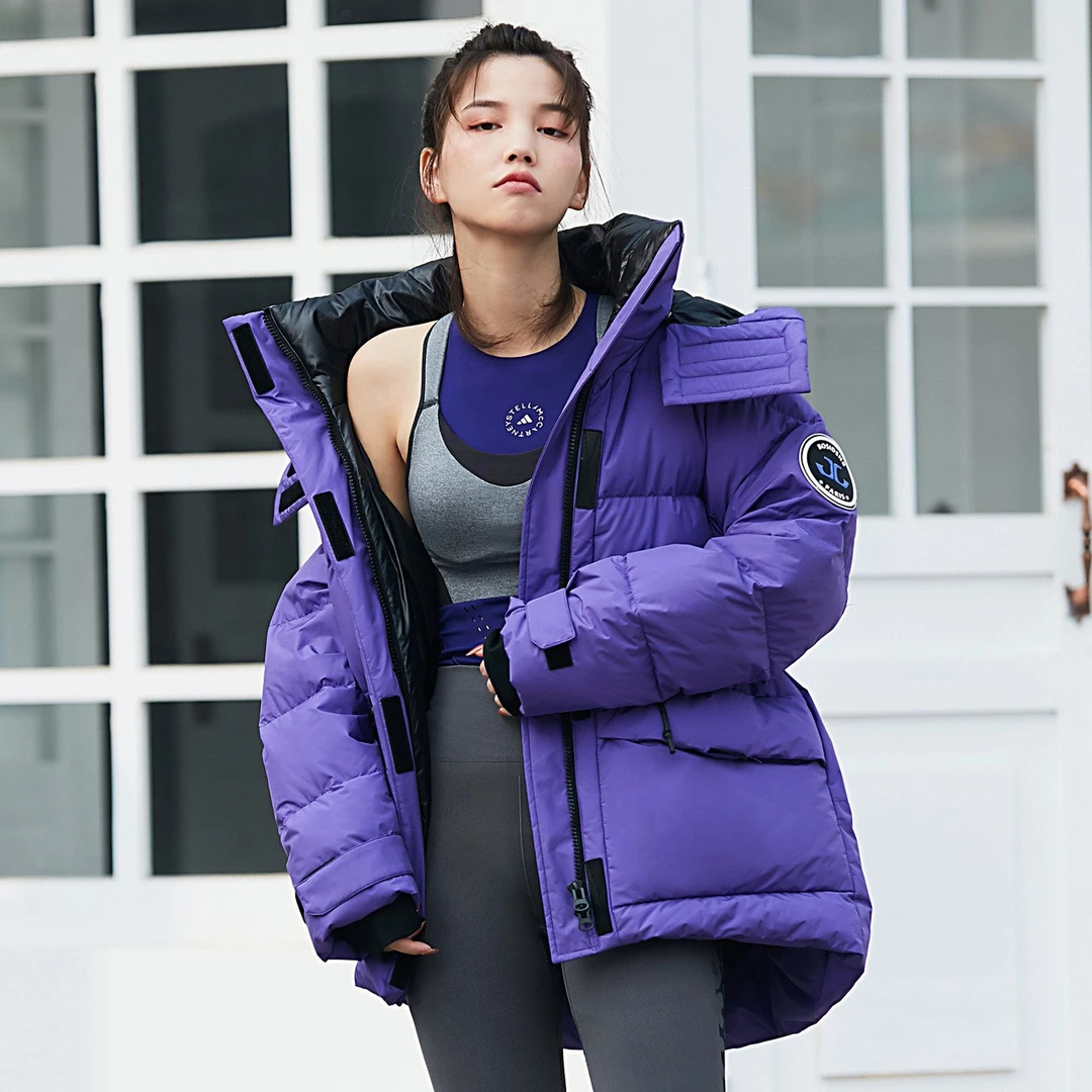 波司登运动羽绒服女士中长款大师联名鸭绒宽松户外保暖连帽外套