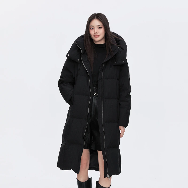 波司登2024冬季新款女长款外套黑金系列时尚高端羽绒服