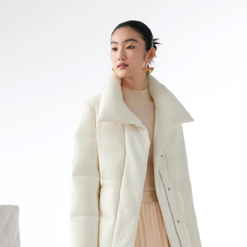 波司登2023冬季新款短东方美学翻领修身显瘦时尚保暖羽绒服女