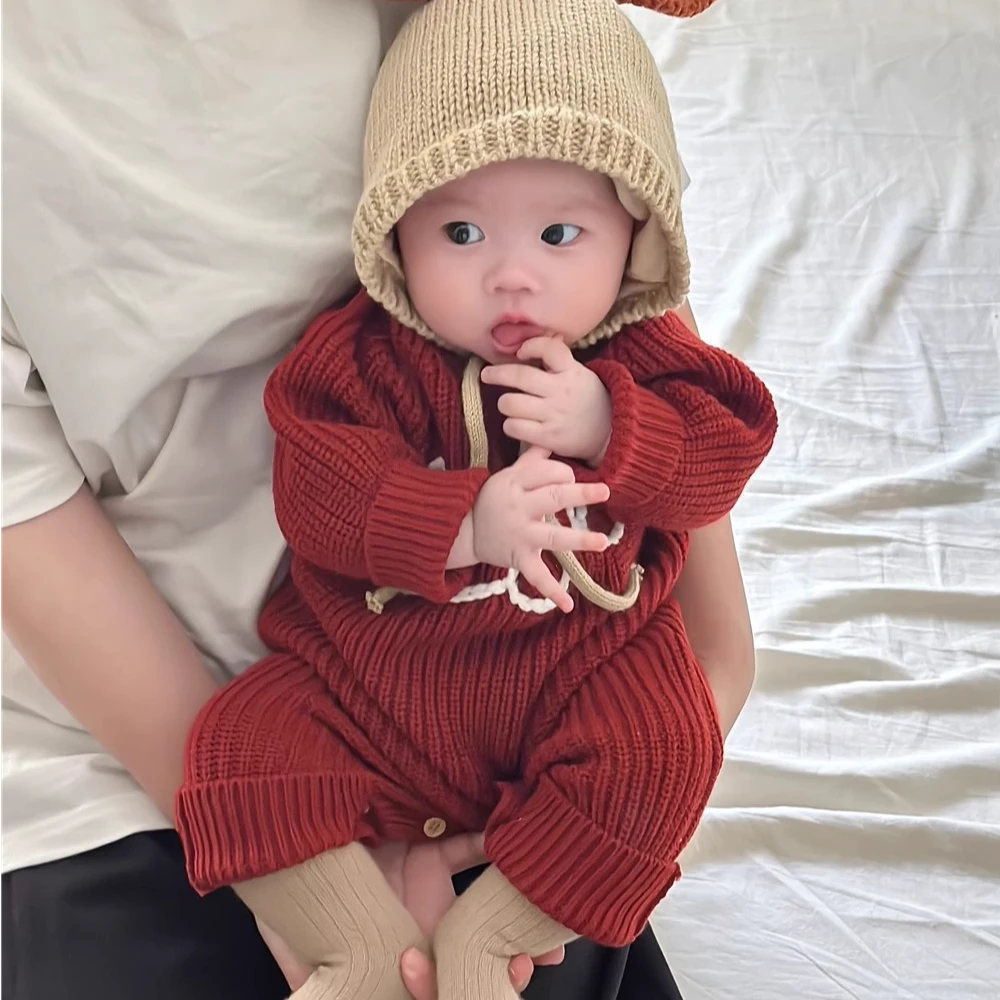 婴儿秋冬衣服新款红色毛衣男宝宝针织连体衣新年周岁女童长爬服