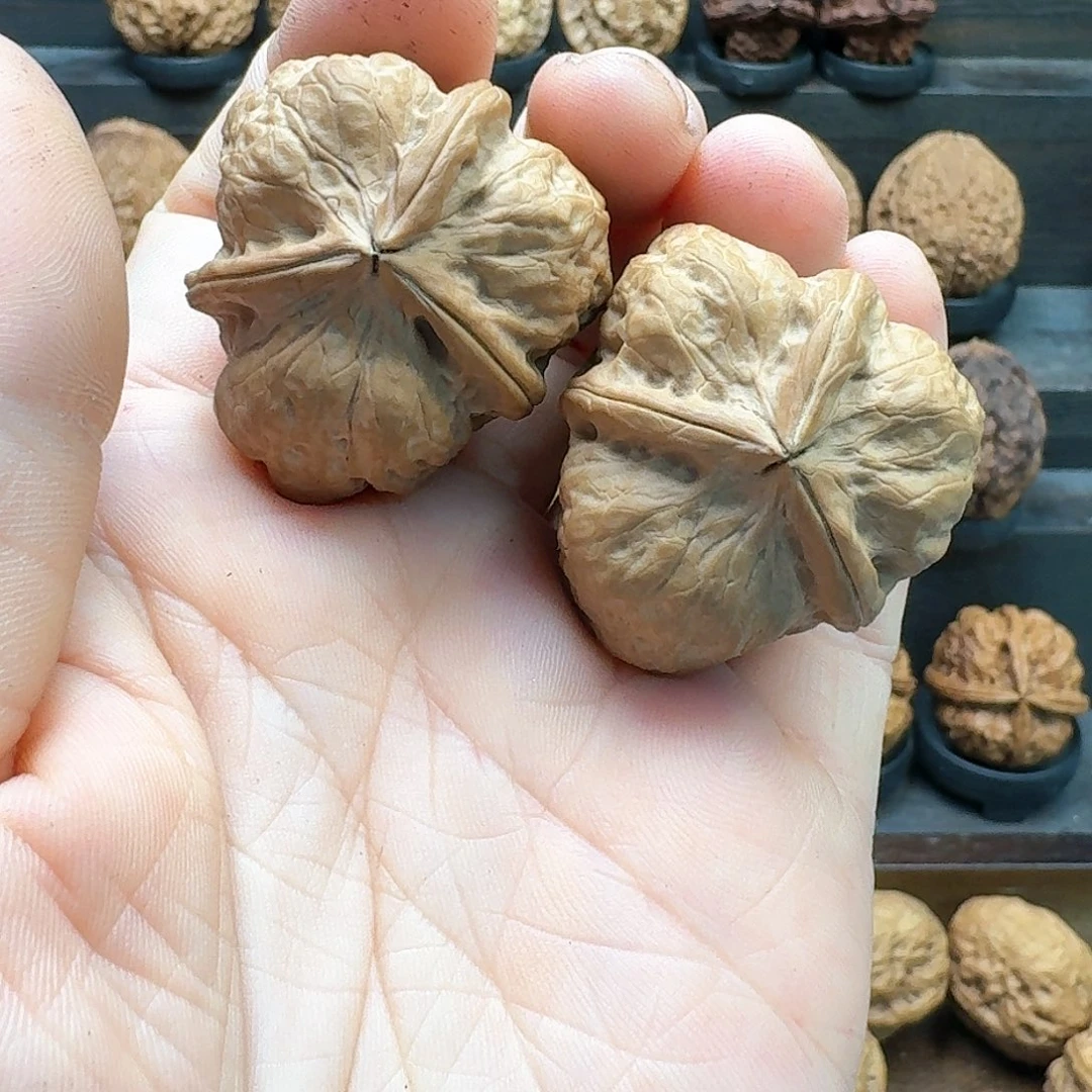 文玩核桃吊坠17糖三角三34