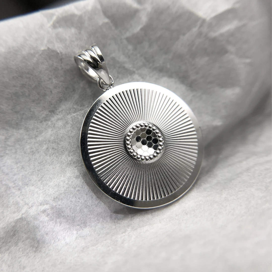 铂星珠宝Pt950太阳光辉圆牌铂金吊坠