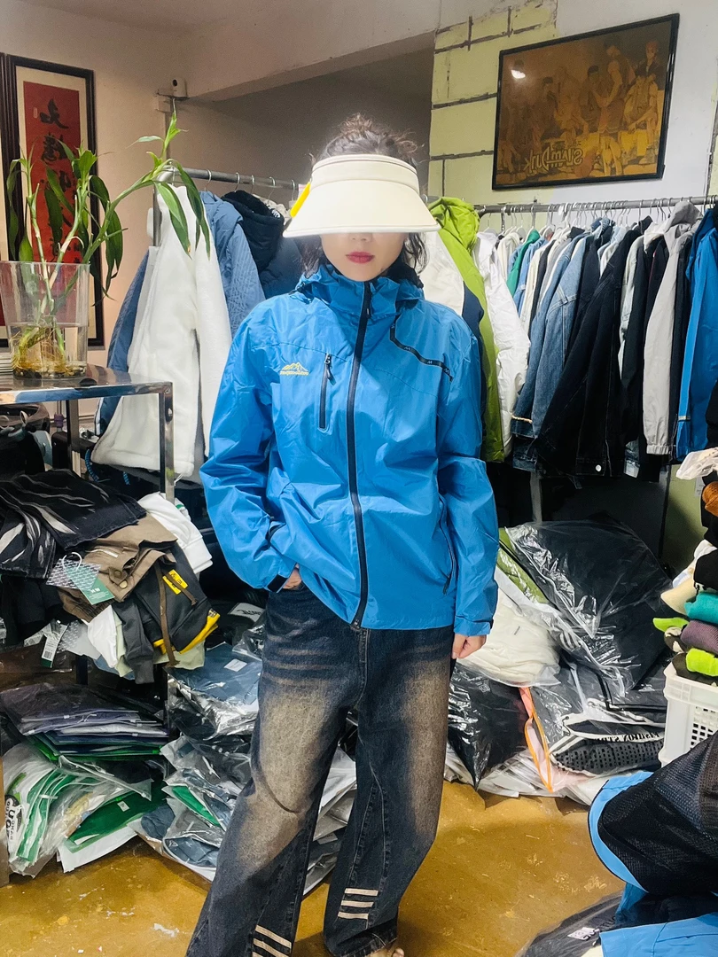 冲锋衣外套女春秋防风防水透气工装定制户外潮牌新款滑雪登山服