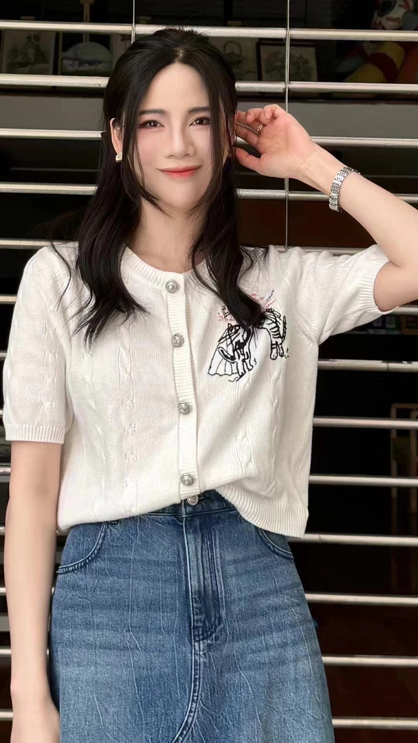 易缔媤针织衫D71116WP015