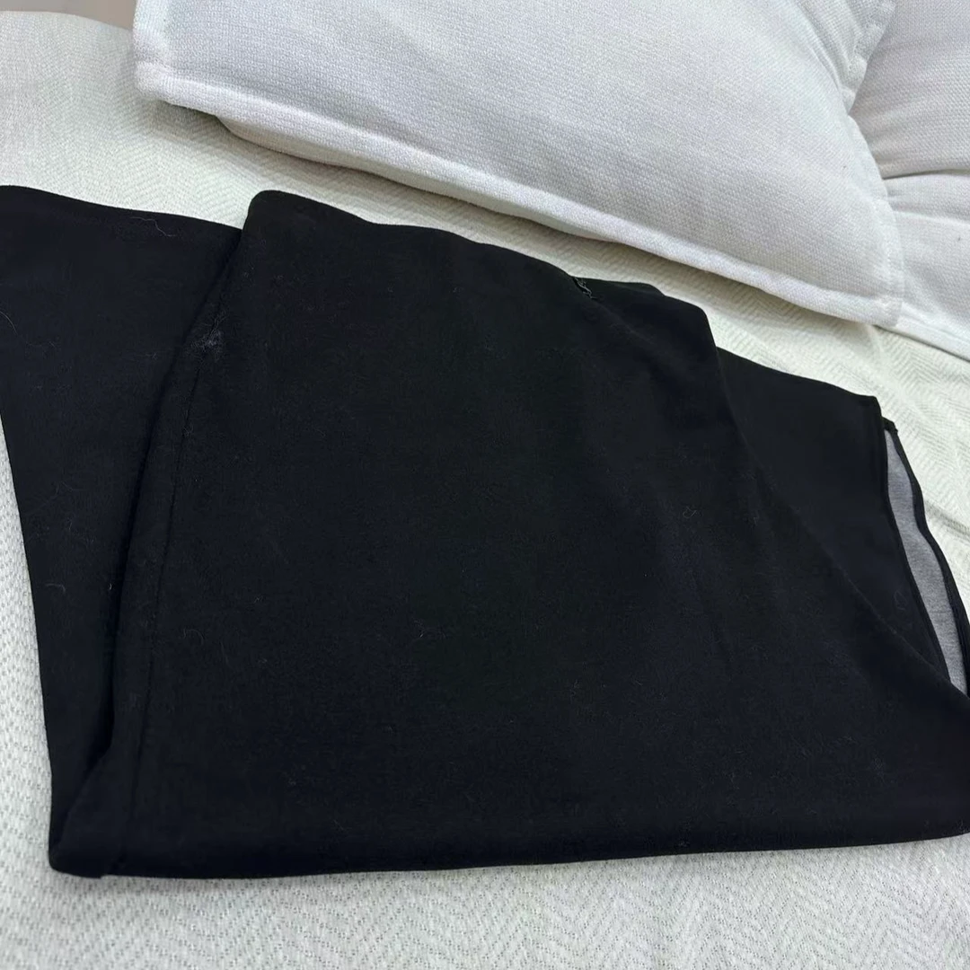 2024冬季女士新款羊绒裙时尚休闲百搭黑色加厚保暖秋季韩版纯色